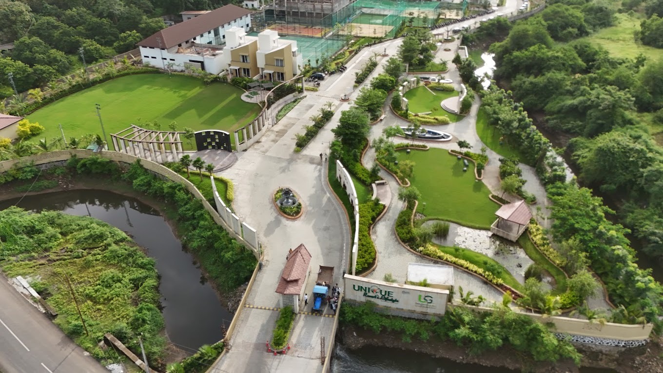 UNIQUE RESORT & LIFESTYLE VALSAD